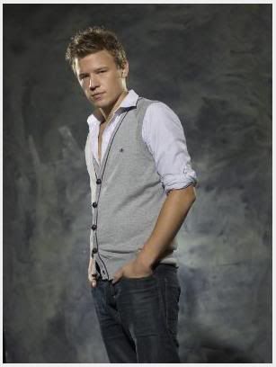 Christopher Egan He's the star of a new show called Kings I don't