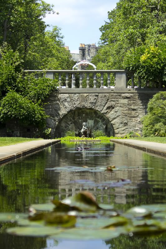 IMAGE: http://i100.photobucket.com/albums/m12/Torkk/60D/pond1.jpg