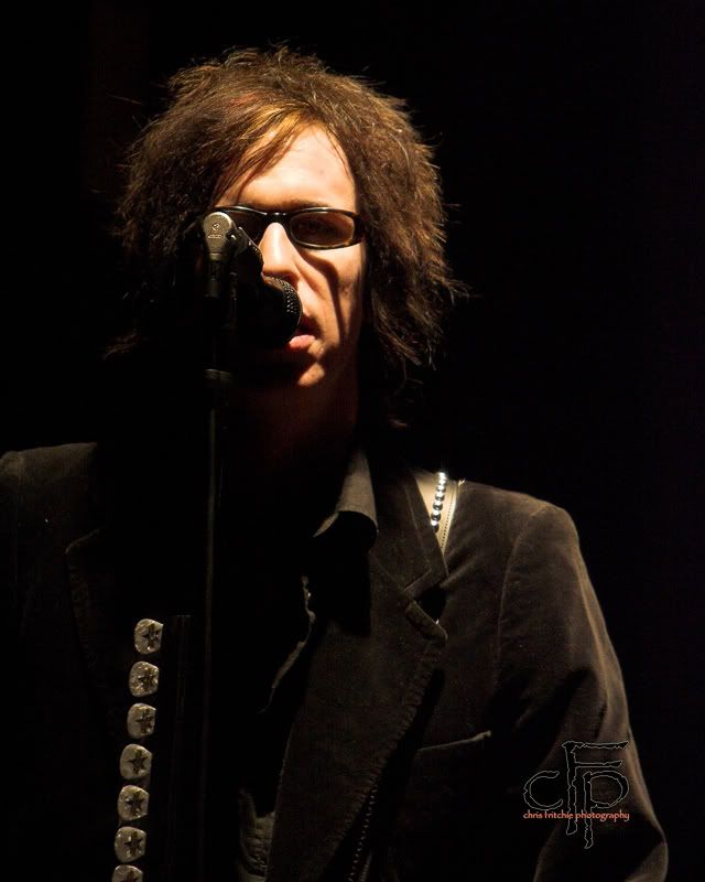 IMAGE: http://i100.photobucket.com/albums/m16/taygull/1_CF1D7500p.jpg