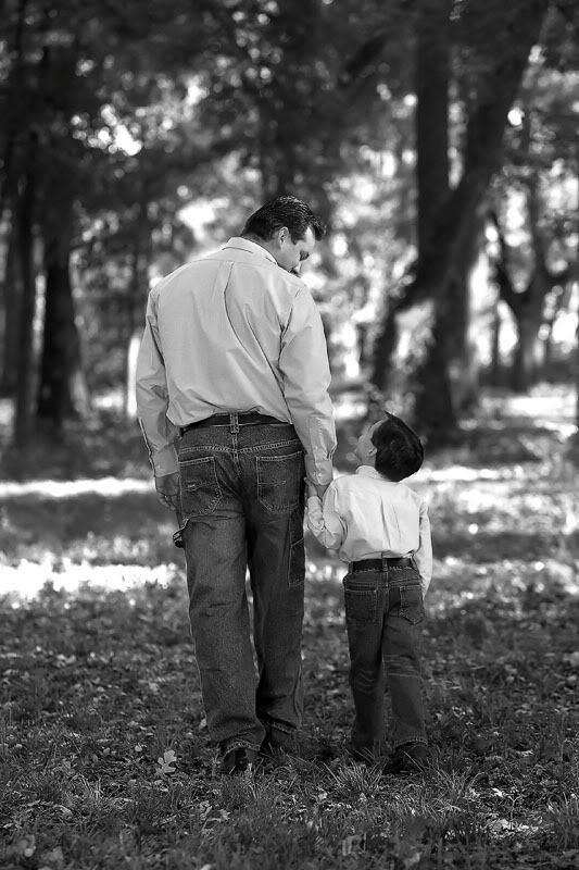 IMAGE: http://i100.photobucket.com/albums/m16/taygull/RM8P0428-01.jpg