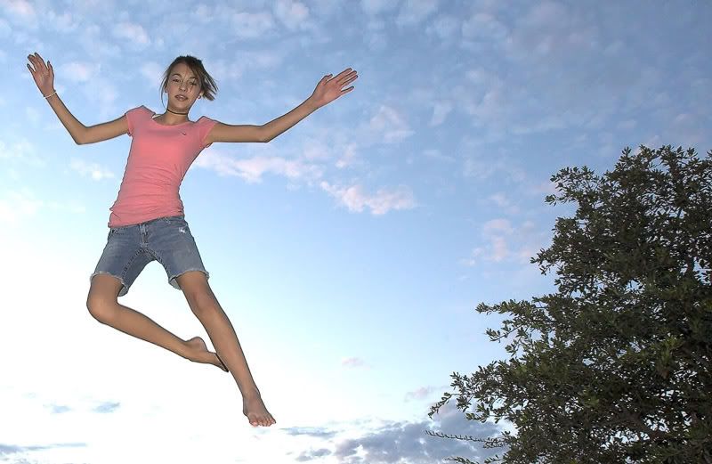 IMAGE: http://i100.photobucket.com/albums/m16/taygull/RM8P8939-01.jpg