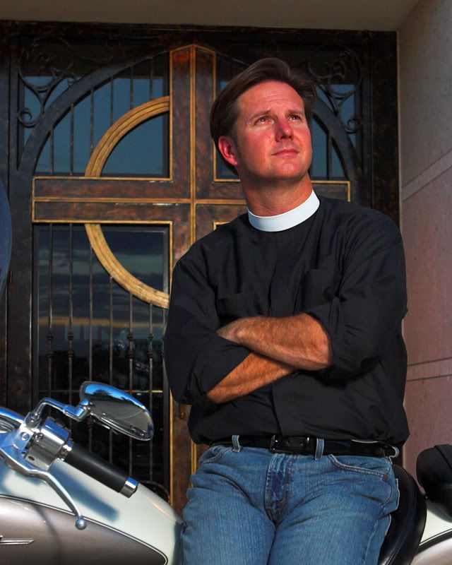 IMAGE: http://i100.photobucket.com/albums/m16/taygull/greguneditedweb.jpg