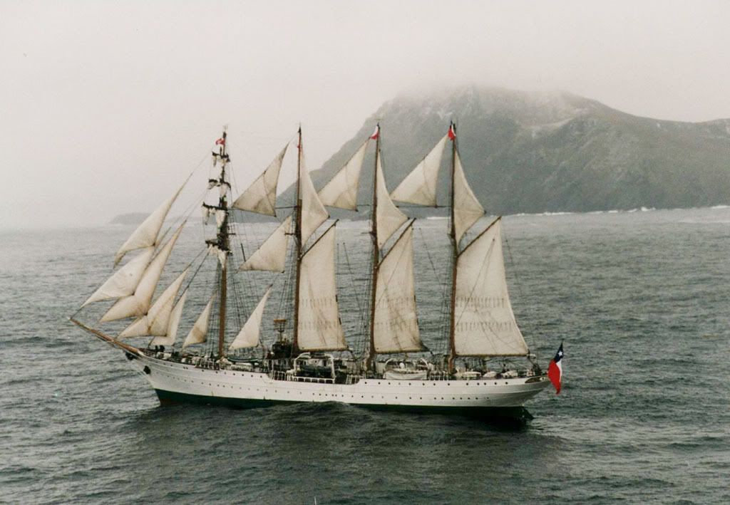 Esmeralda.jpg Photo by cosaco Photobucket