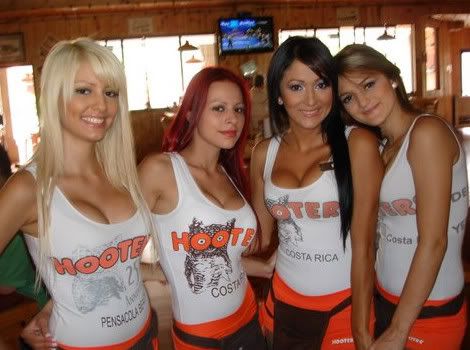 hooters.jpg