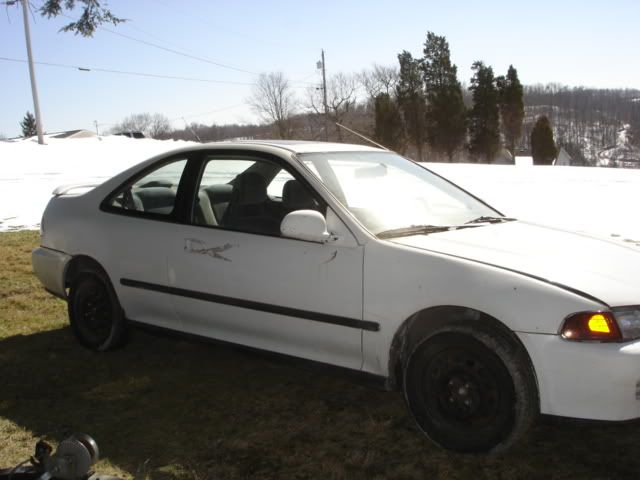 http://i100.photobucket.com/albums/m24/partsman_01/94whitecoupePside.jpg