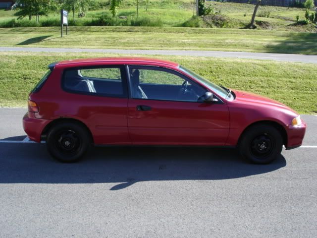 http://i100.photobucket.com/albums/m24/partsman_01/95redhatch3.jpg