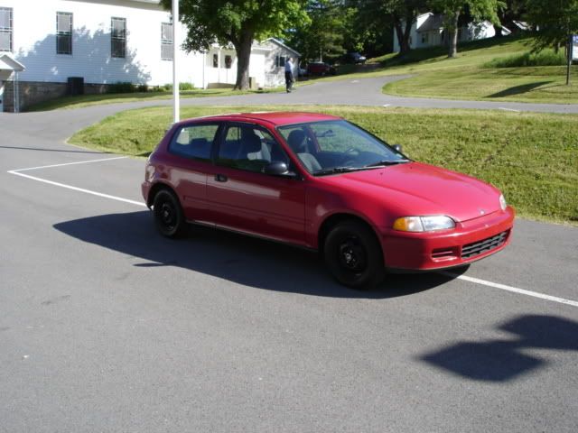 http://i100.photobucket.com/albums/m24/partsman_01/95redhatch6.jpg