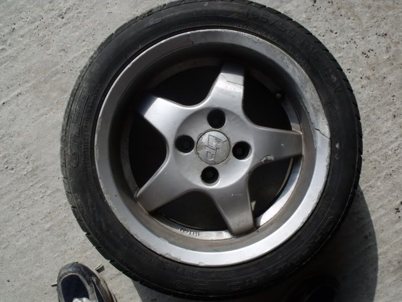 [Image: wheel001.jpg]