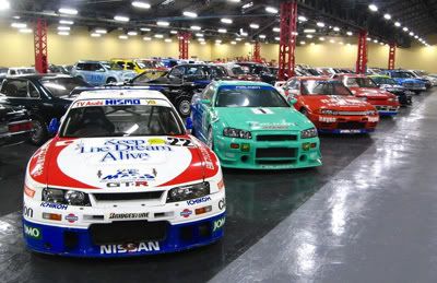 http://i100.photobucket.com/albums/m31/acokane/JPCN/ZamaFacility_racecars.jpg