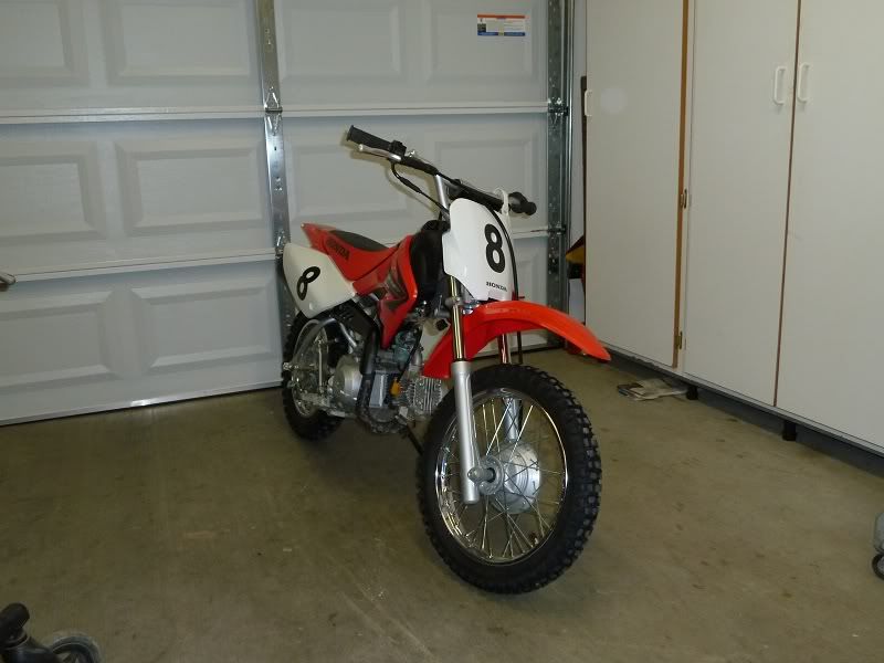  photo CRF703-R.jpg