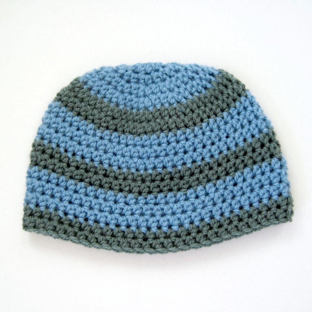 Crochet Baby Boy Hat: free crochet beanie pattern | She's Got the Notion