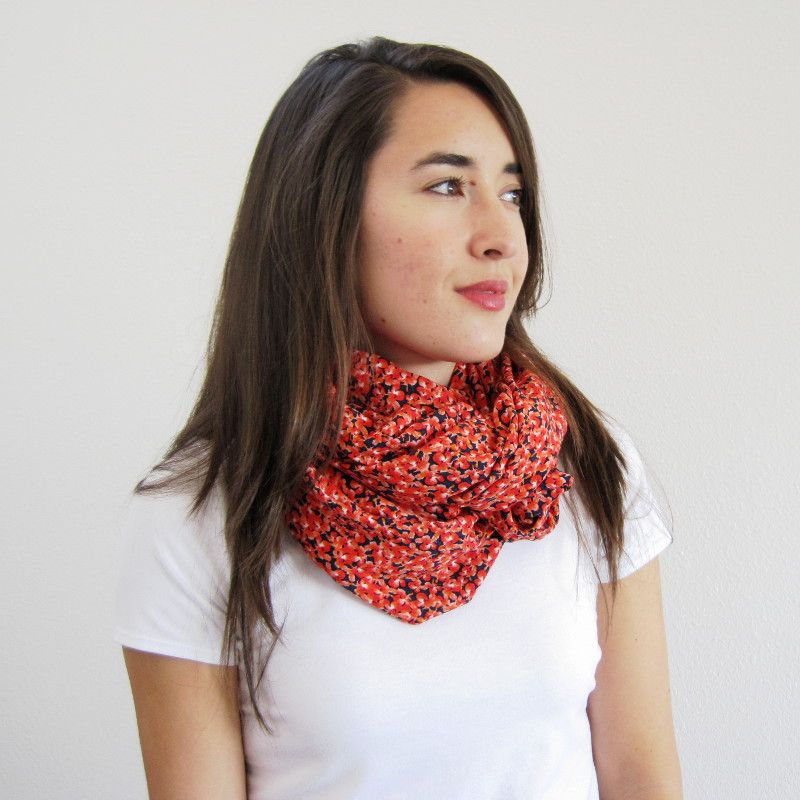 Infinity Scarf Sewing Tutorial: how to sew a mobius scarf with a twist | She's Got the Notion