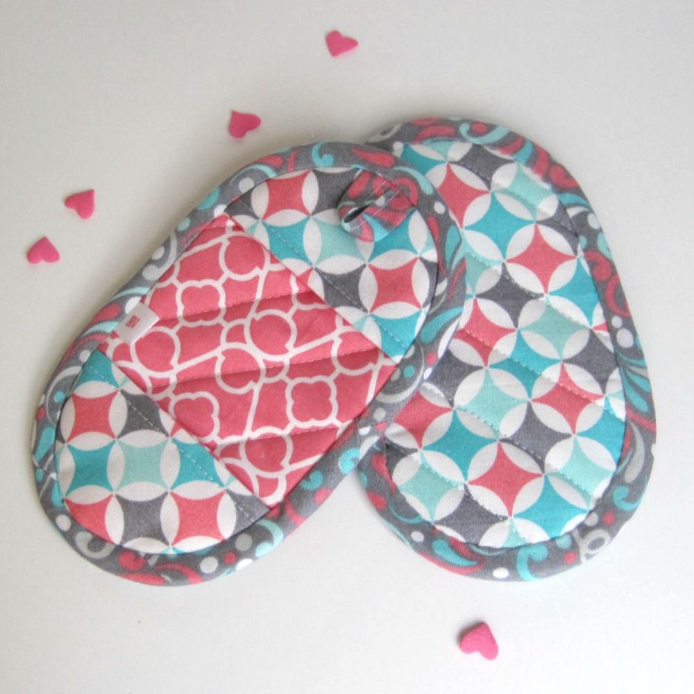 Mini Potholders: sewing tutorial | She's Got Notion