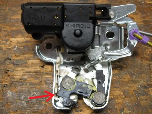 Toyota camry trunk latch replacement