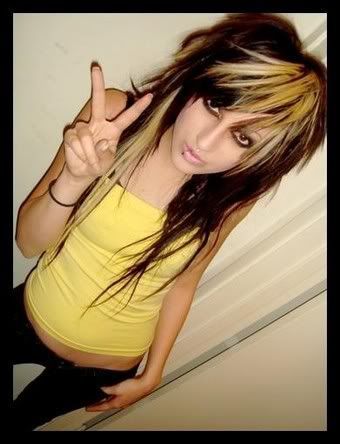 Photos Emo Hairstyle With Emo Hairstyles for Sexy Girls Typically Cute Scene Emo Haircuts Style Gallery Photos