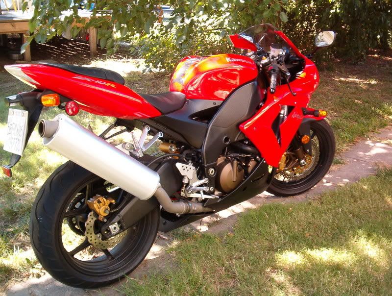 https://i100.photobucket.com/albums/m26/Souls_02/motorcycle002.jpg