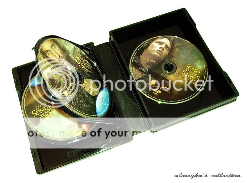 http://i100.photobucket.com/albums/m32/alexeyka/steelbook/lord_ring_can_steel_5.jpg